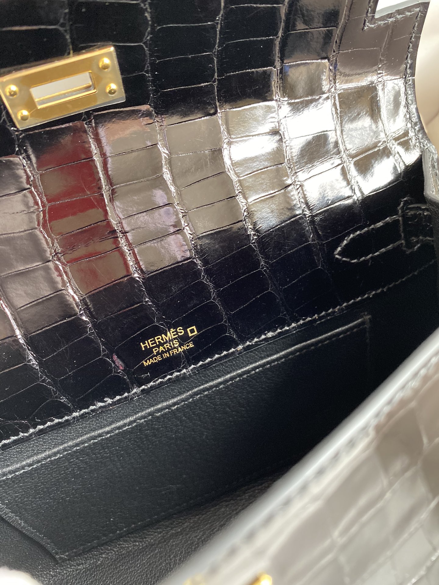 Hermes Mini Kelly Pochette 22cm Bag In Black Shiny Alligator Leather